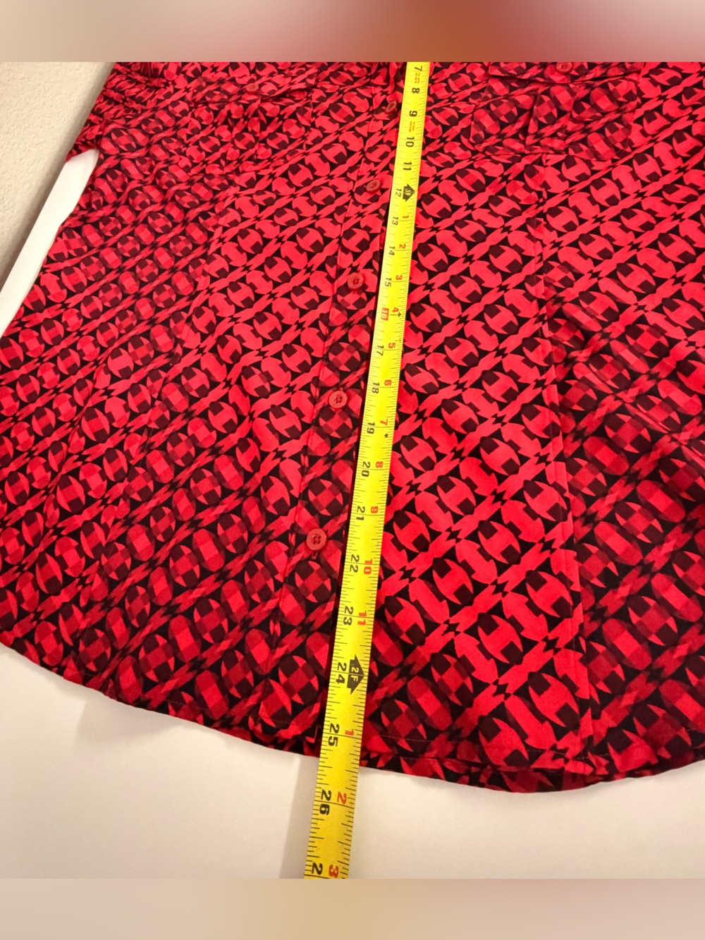 Dana Buchman Red Geometric Button-Down Blouse - Picture 7 of 10